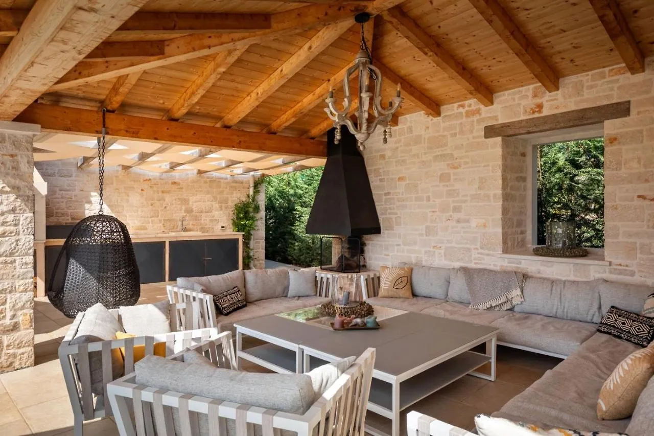 Family Villa Rapavel With Pool In Visnjan קרואטיה